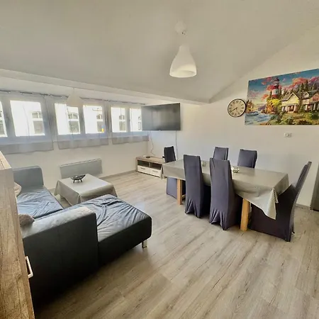 Апартаменты Spacieux Propre Proche Gerardmer *